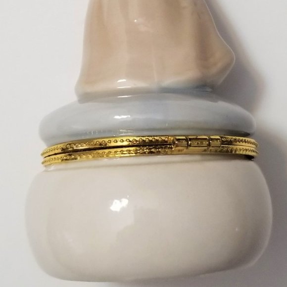 Porcelain Angel Trinket Box - Picture 6 of 7